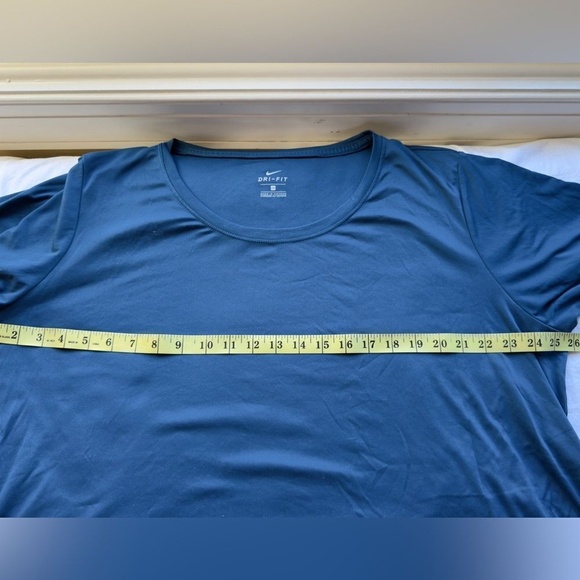 Nike Womens Dri Fit Blue Short sleeve Running Top Size 2X - Picture 6 of 7